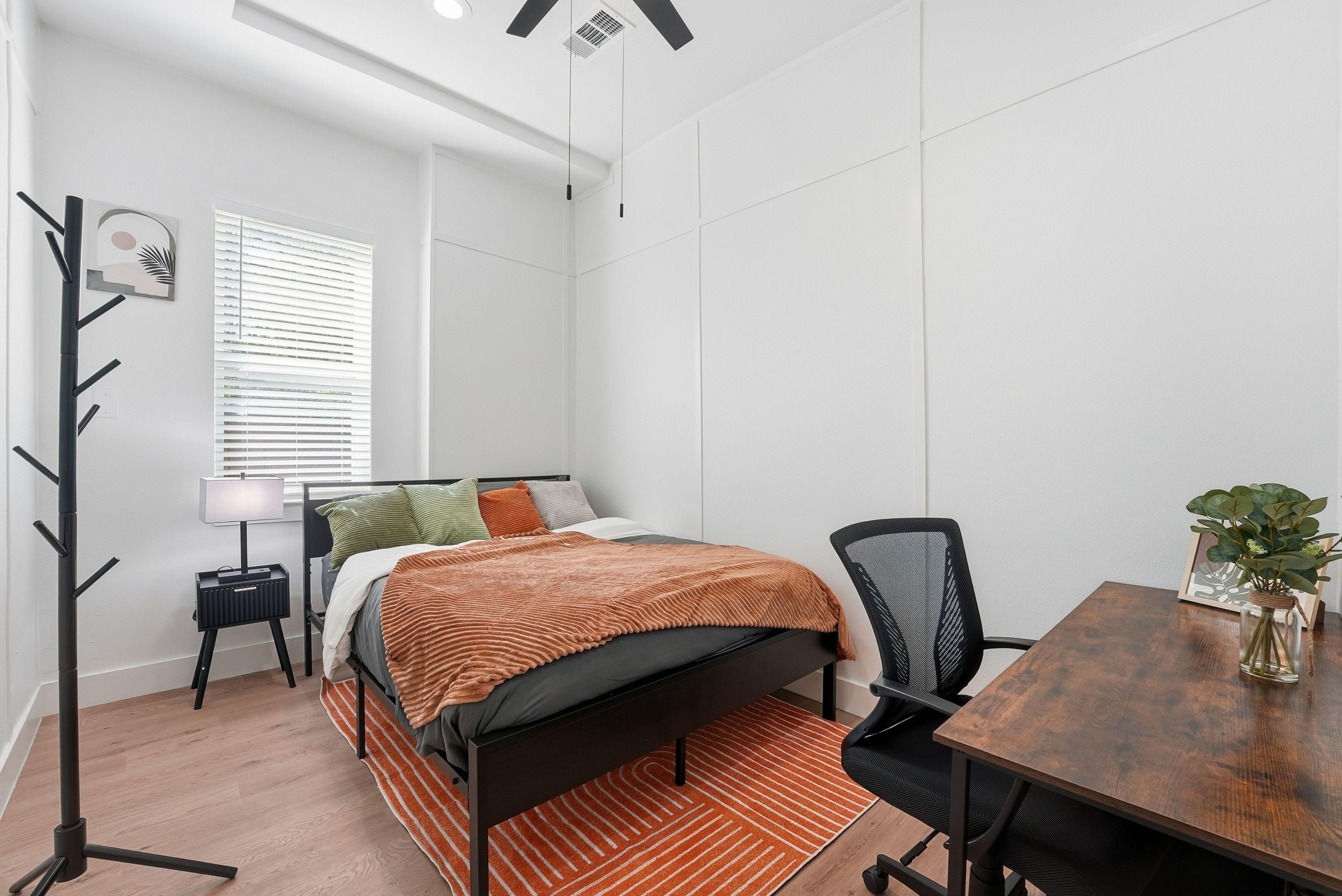 Room for Rent - Live in 2025 built house in South Dallas