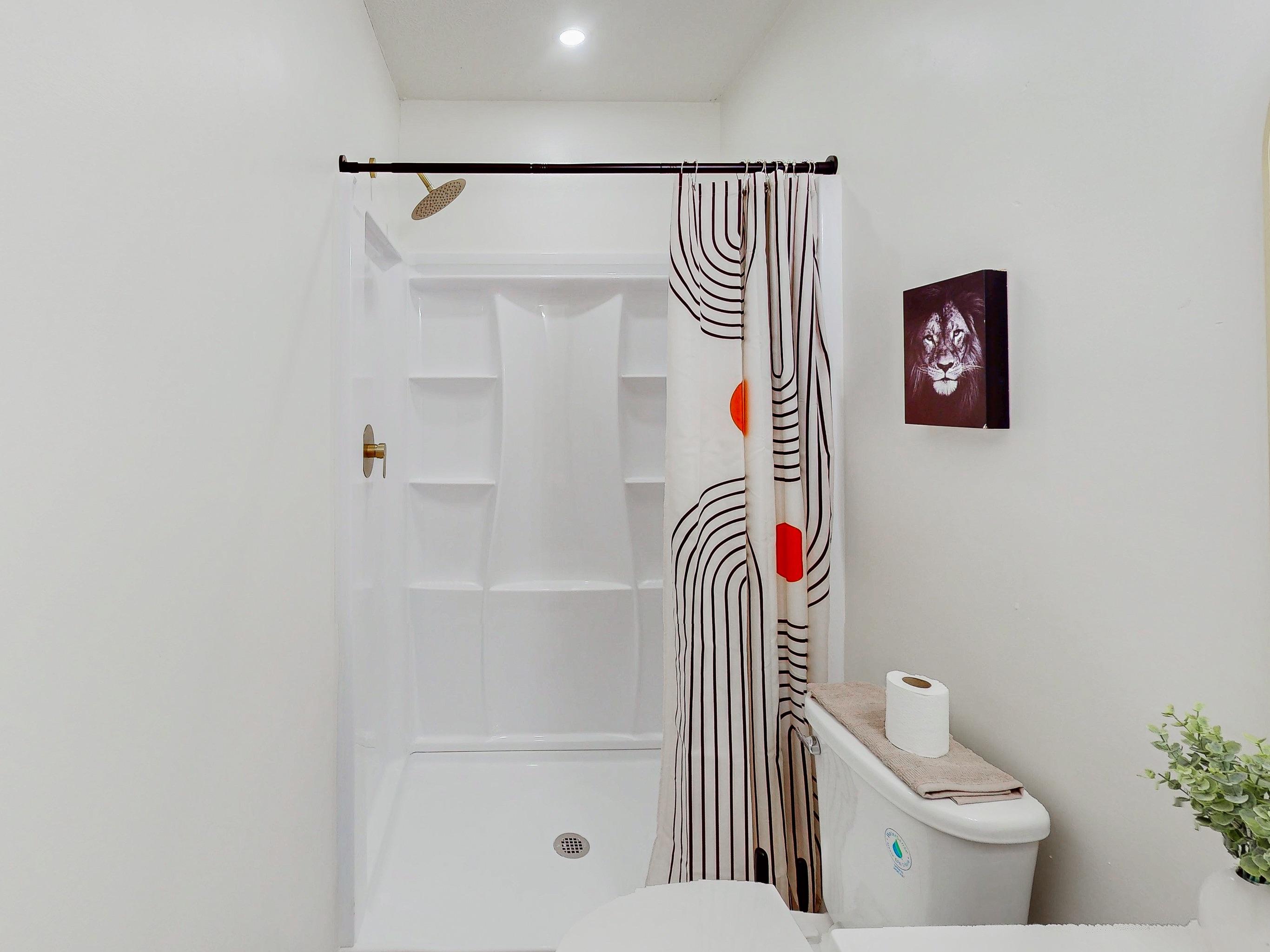 Furnished room for rent in Decatur — Indigo photo 15
