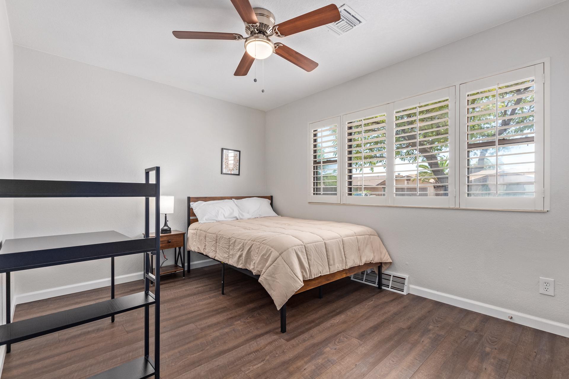 Room for Rent - Everything New - Gourmet Kitchen - 2700sqft Home with Huge Garage