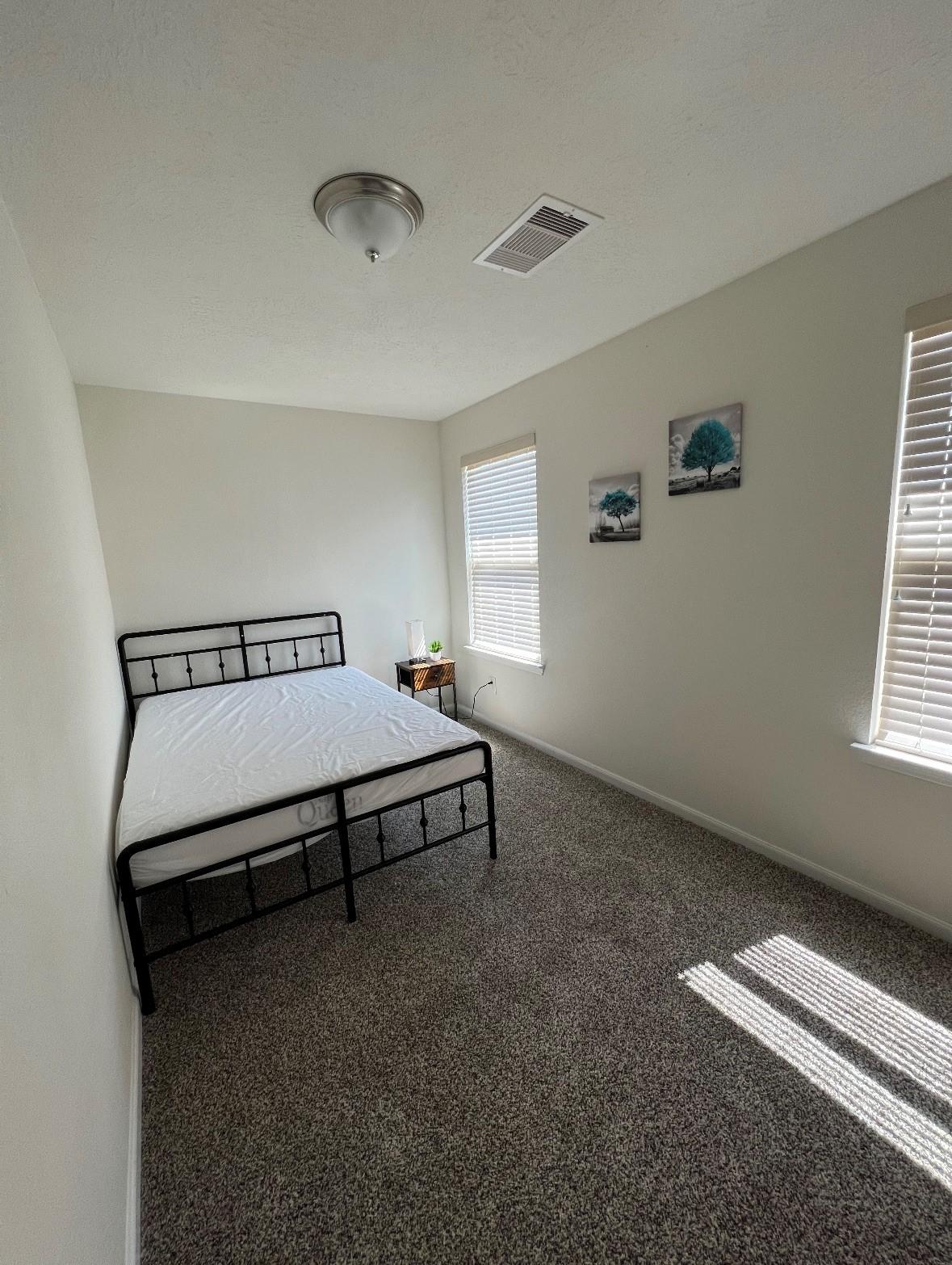 Room for Rent - Cozy & comfortable Houston House with Dining area