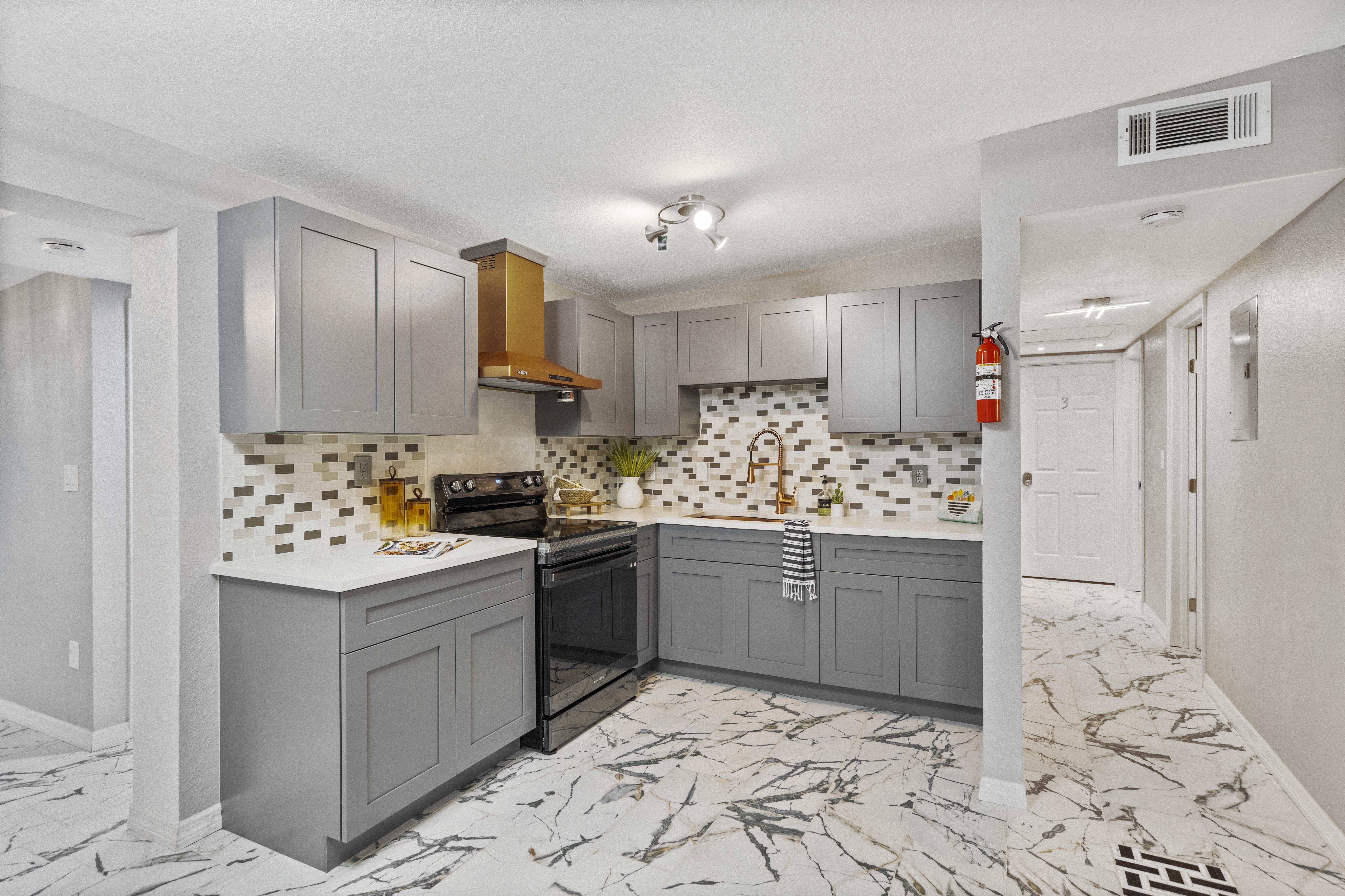 What a cool 😎 house 🏠 to call home with comfy a queen 👑 size beds 🛏️ ...