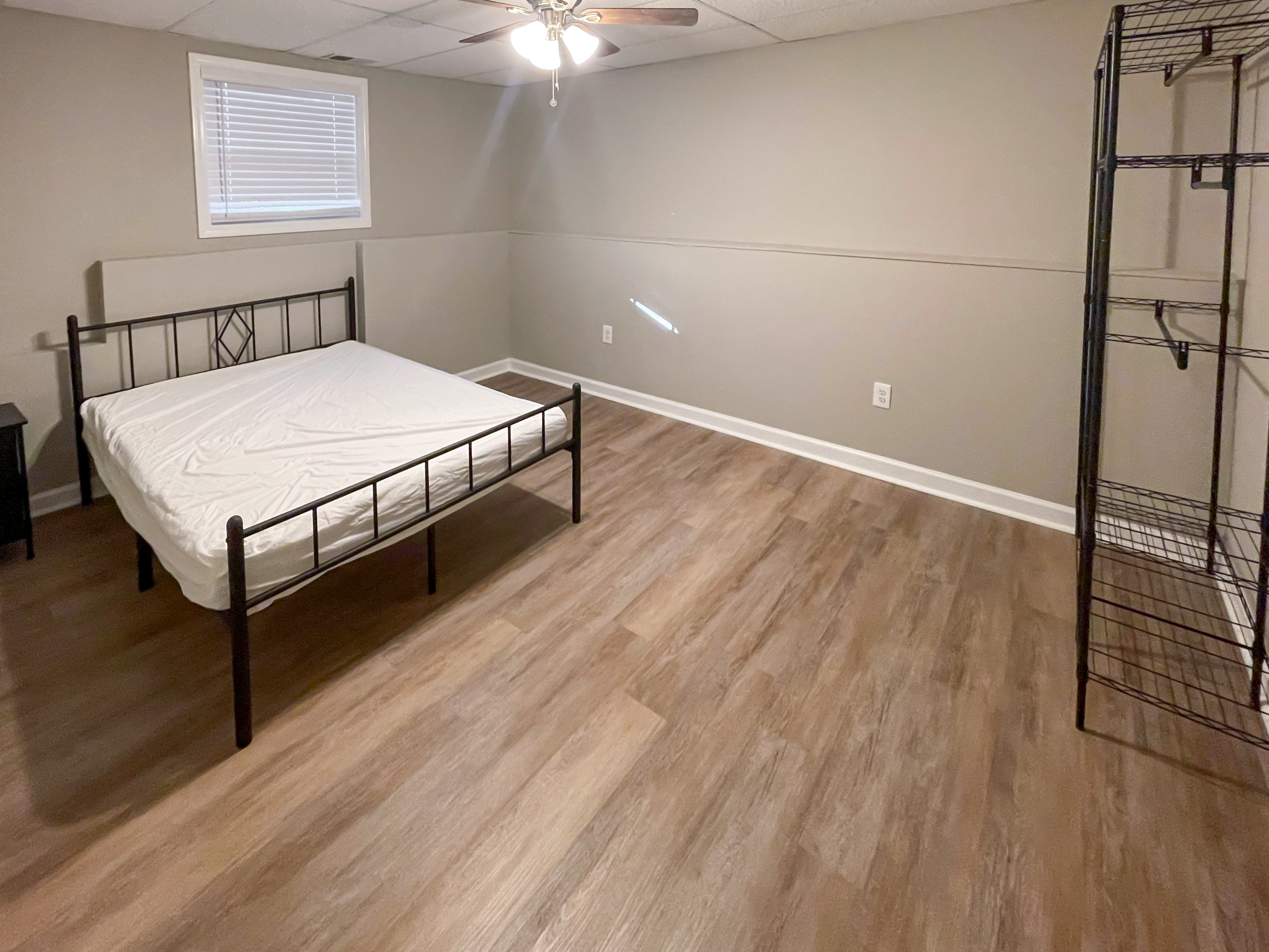 Room for Rent - Beautiful & spacious Austell House with Dining area