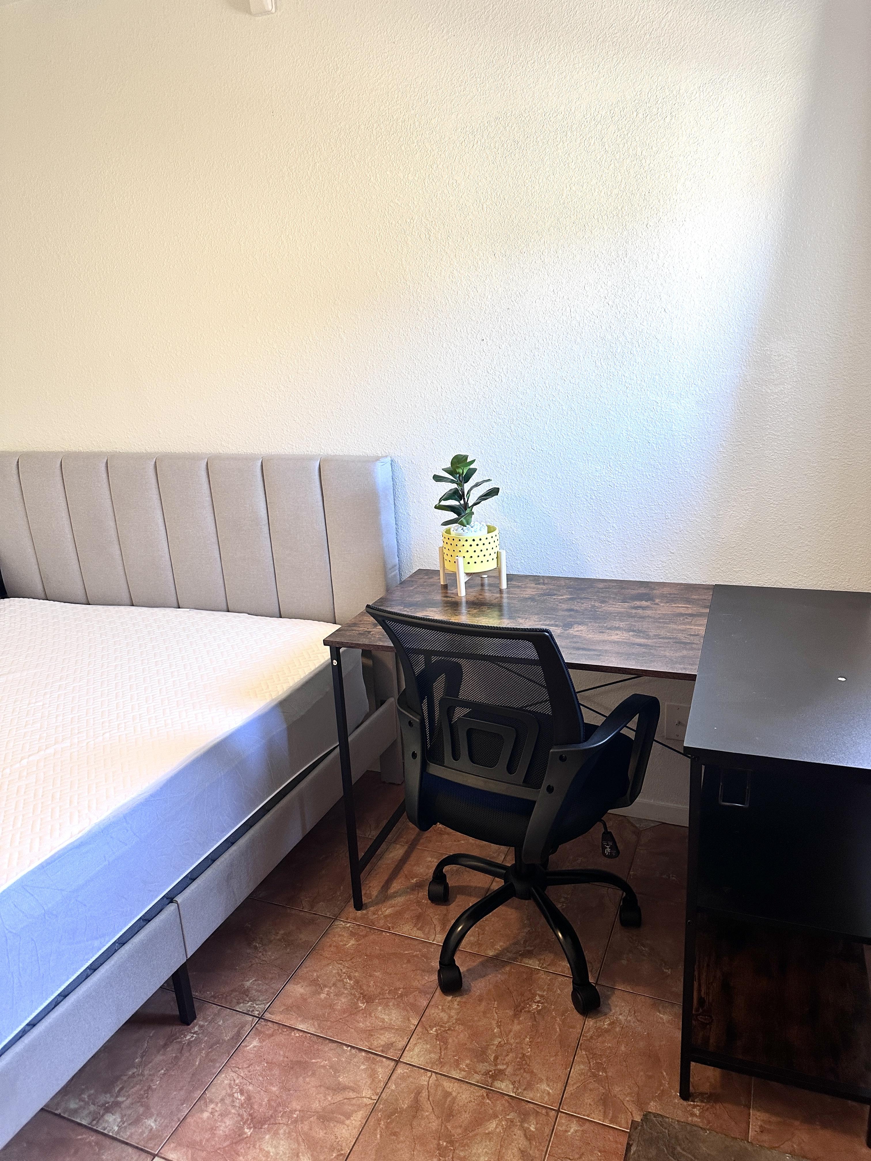 Room for Rent - Cozy & spacious Las Vegas House