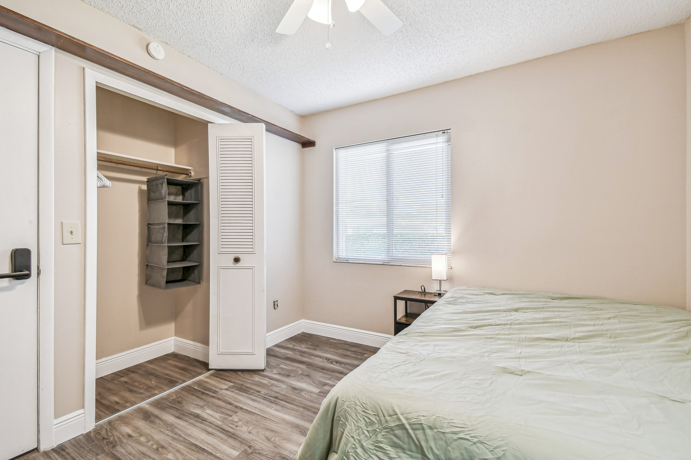 Room for Rent - Find Comfort, Convenience & Community in One Place