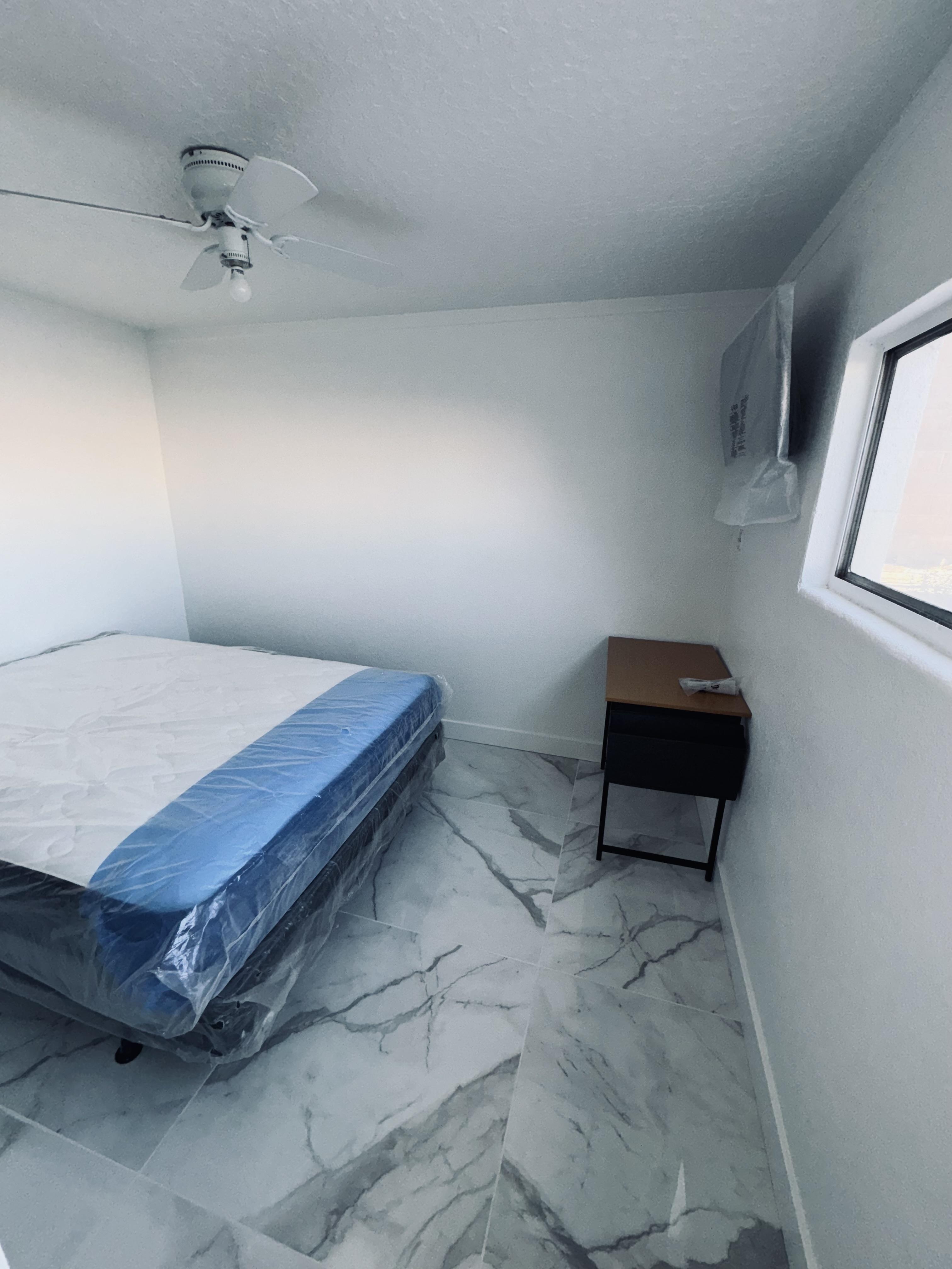 Room for Rent - Cozy & comfortable Las Vegas House with Backyard