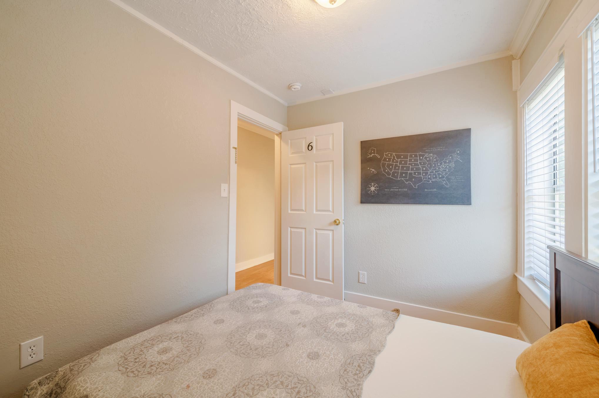 Room for Rent - Top Host Spacious Home with Yard & Convenient Access to Local Amenities