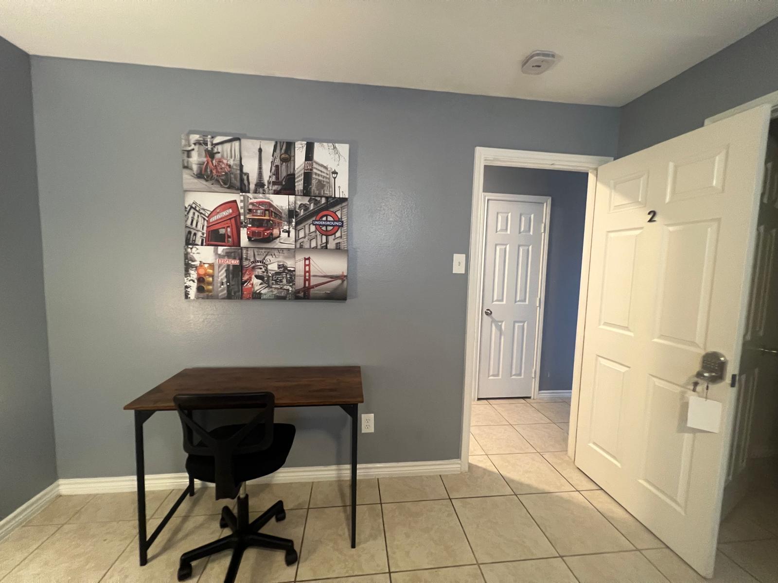 Room for Rent - Comfortable & Fully functional Houston House with Dining area, brand new appliances and furniture