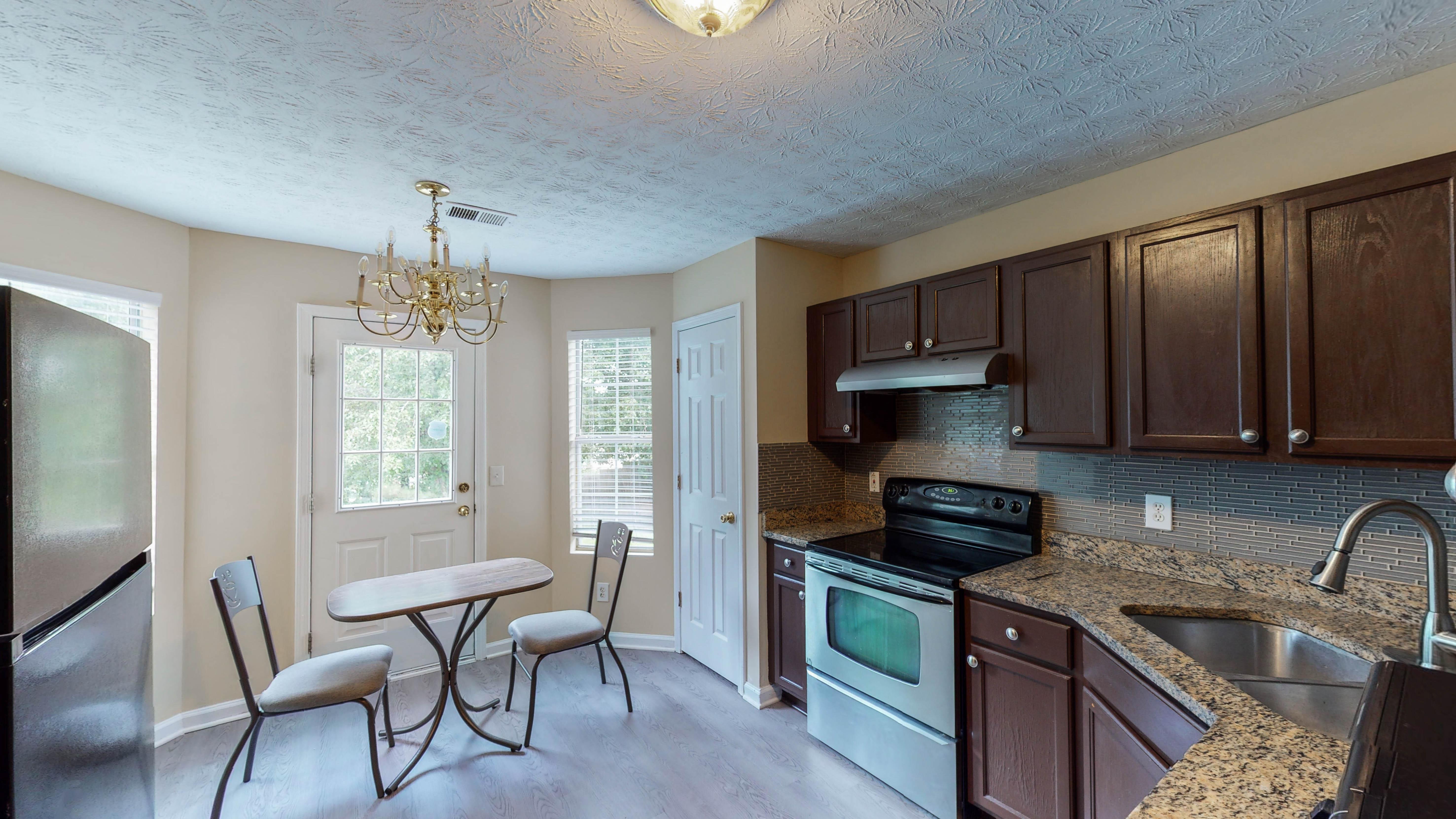 🏡 Comfortable Decatur Home | Fully Furnished, Secure, and Conveniently ...