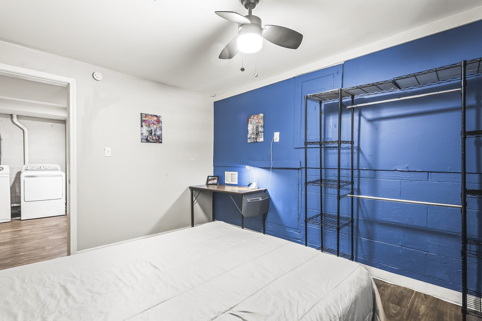 Room for Rent - Modern Renovated CoLiving in Riverdale | Top Rated  Host  |  Secure, Private Rooms  |  All Utilities w/  High Speed  Wi-Fi | On-Site Laundry  | Workspaces in Each Room |  Move-In Ready