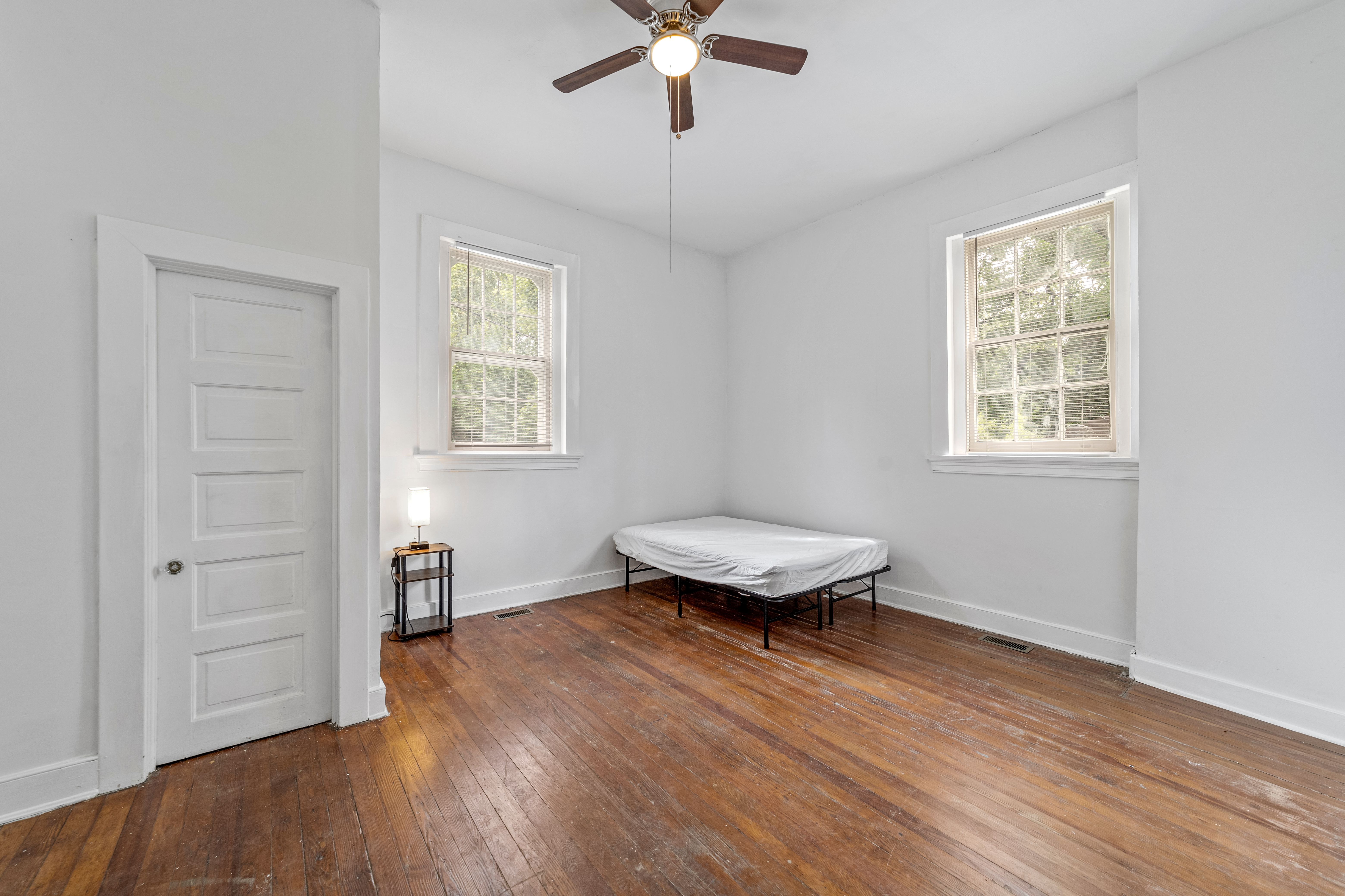 Room for Rent - Live in Northern Barton Heights