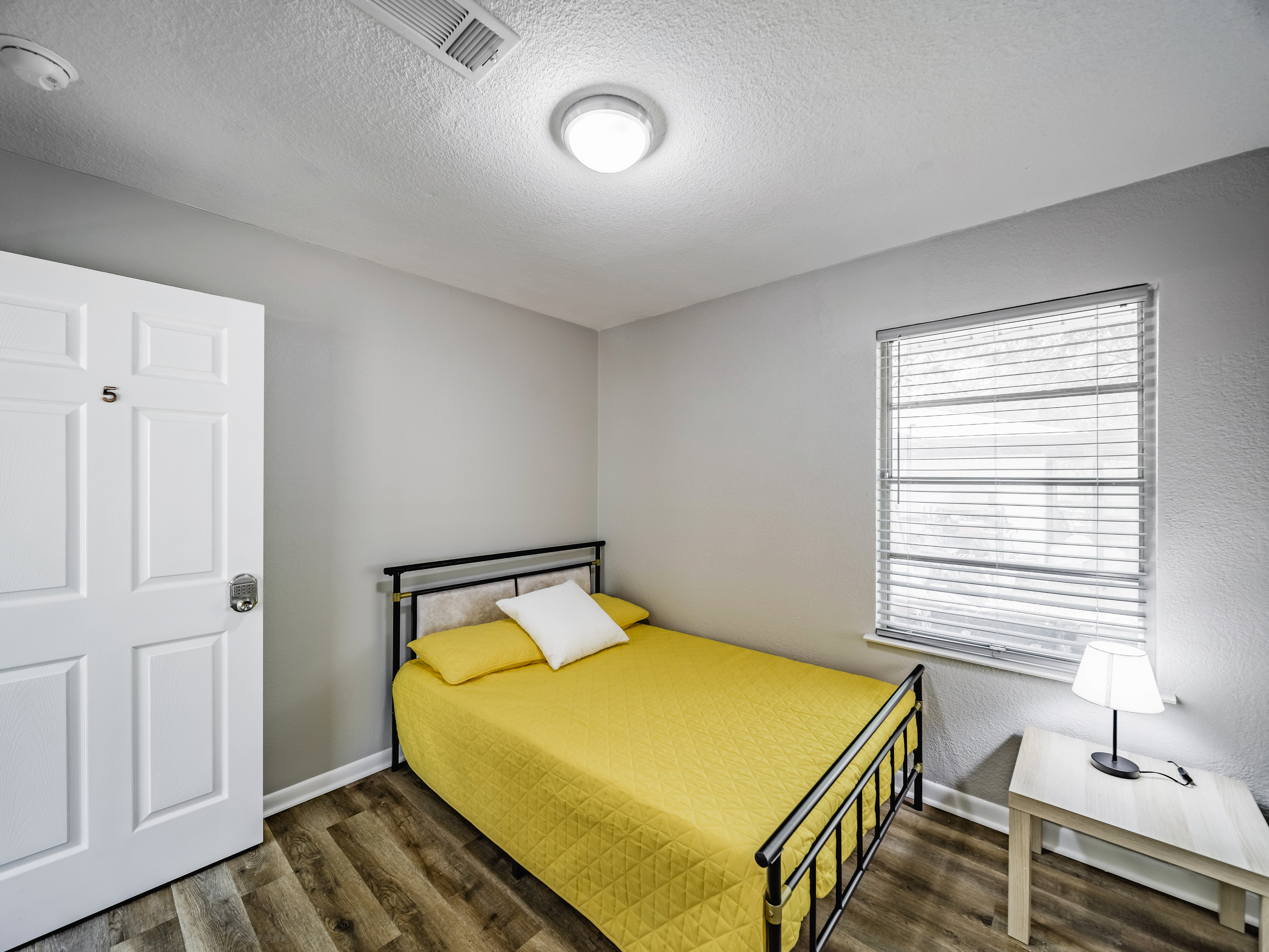 Dallas, TX Affordable Rooms for Rent from $149