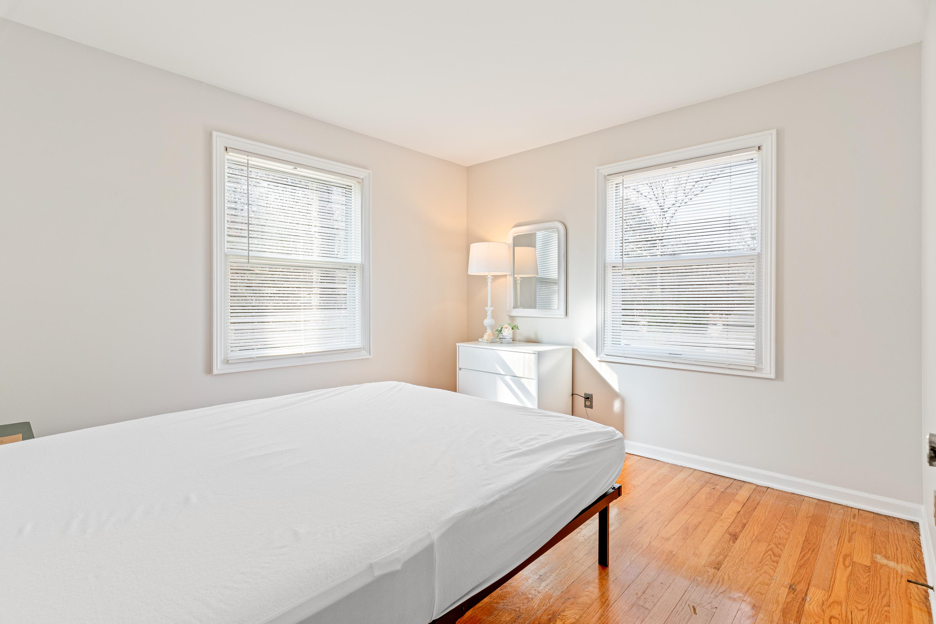 Room for Rent - Newly-Renovated Home 5 Mins from Hull Street Rt 360 & Chippenham Pkw Rt 150