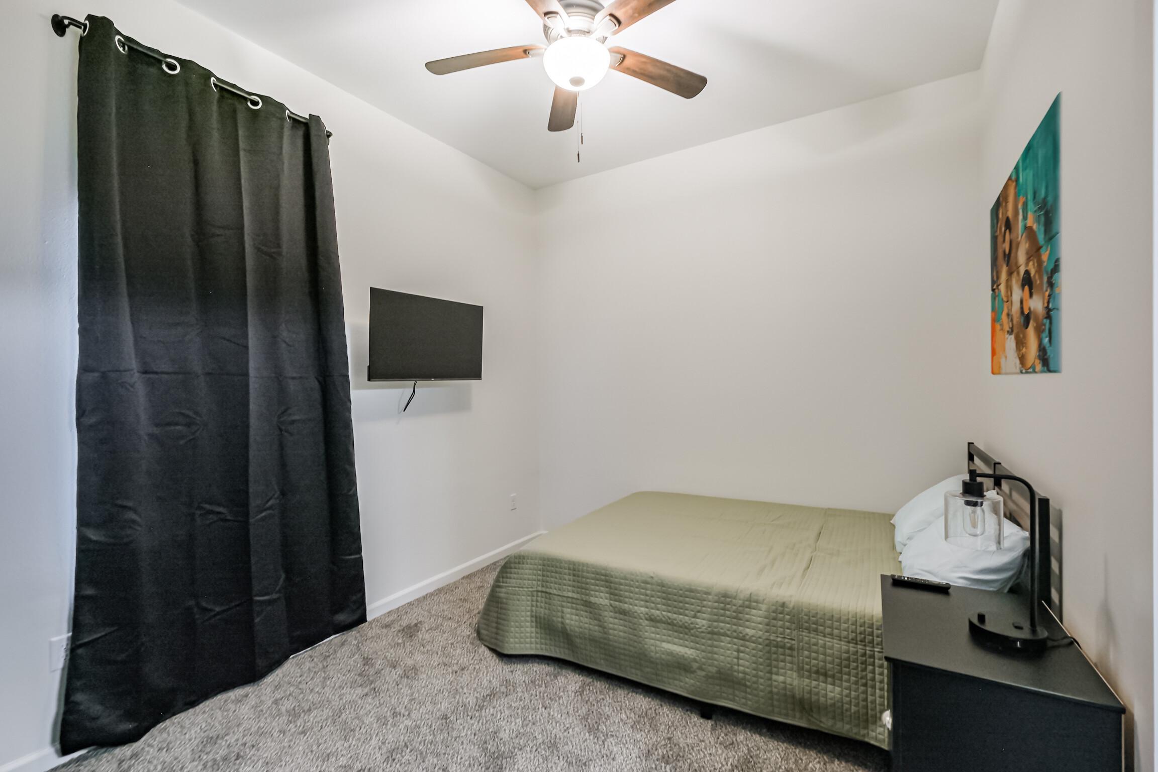 Room for Rent - Affordable Luxury offered at this New Duplex designed with You in Mind...All rooms have Private Bathrooms