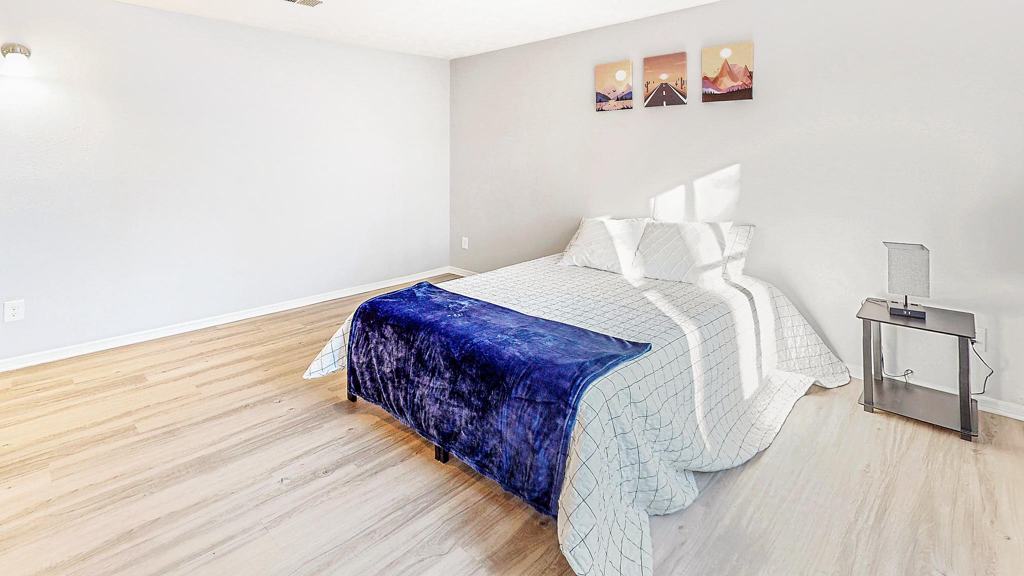 Room for Rent - Spacious & Peaceful Lithonia Home | Fully Furnished, Secure, and Comfortable | Free Wi-Fi , Monthly Cleanings , and Easy Access to Bus Stops